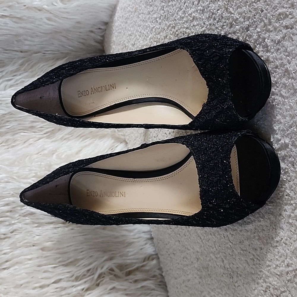 Enzo Angiolini Navy blue thread embellished PUMPS size 9.5 M